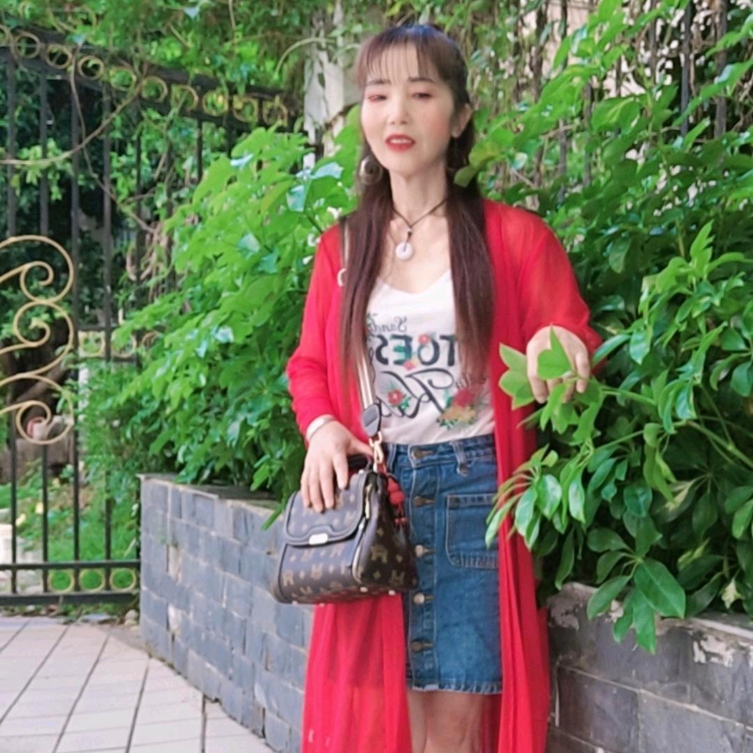 张英🍒