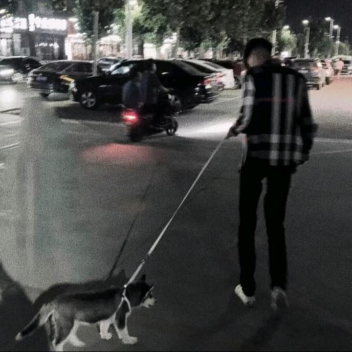 我睡觉的时候不睁眼