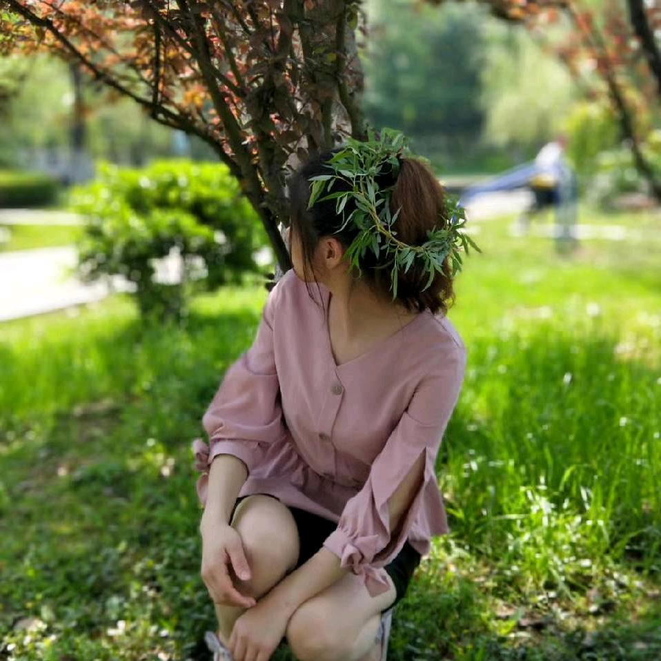 🥰周周头像