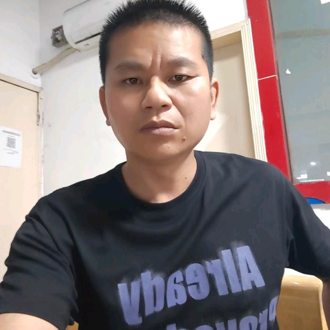 江西农村男孩_小胡