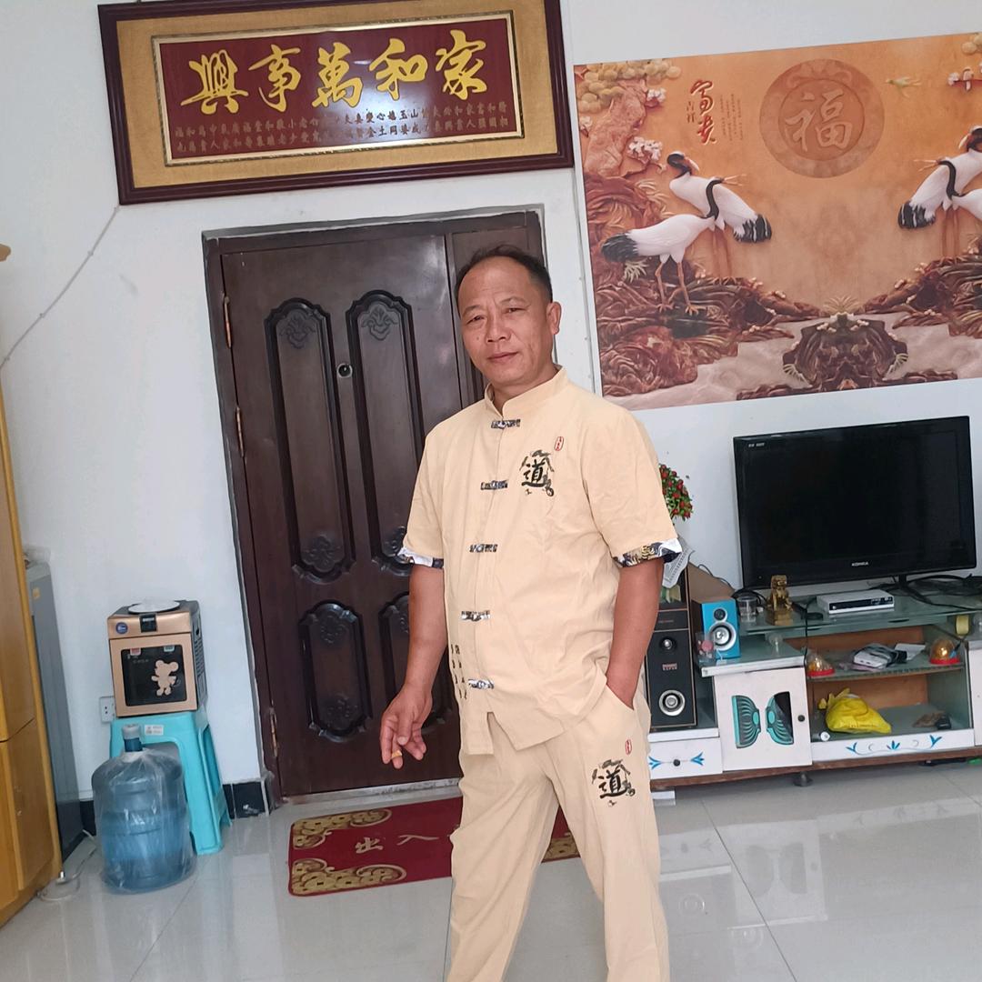 再不开心就老了