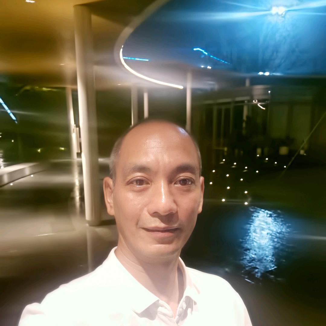 铁老头(22:40首播)