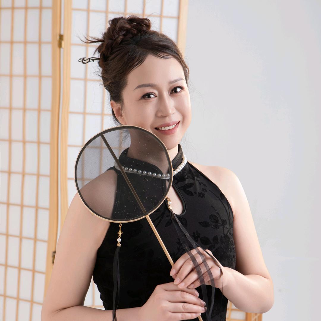 飞姐爱健身《佳佳健身队》（谢绝连赞）