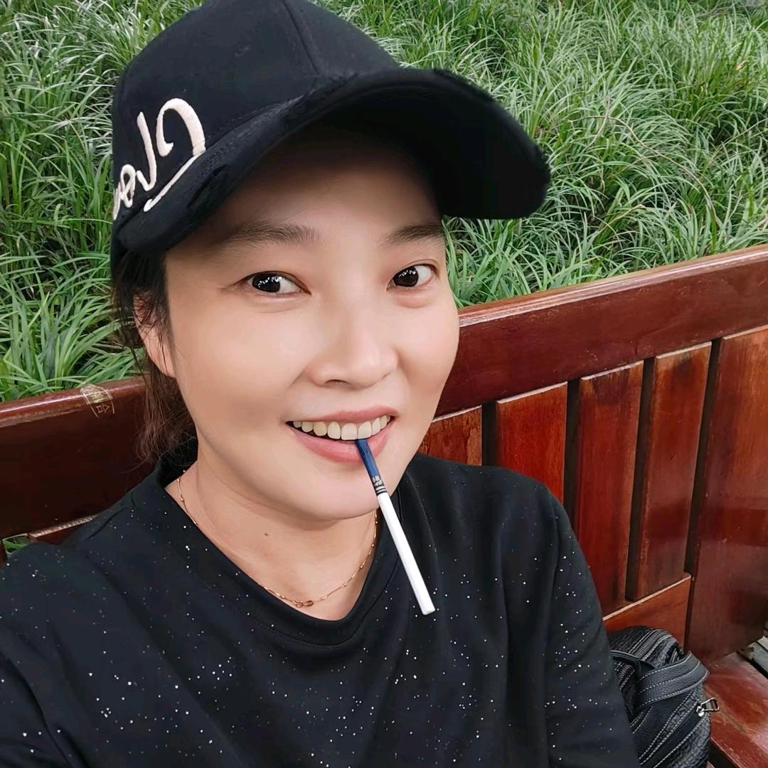 朱朱(拒私聊)