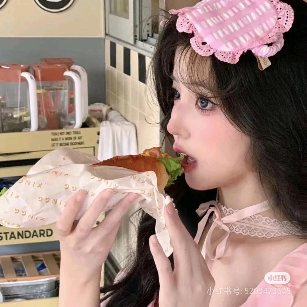 窝爱臭狗熊