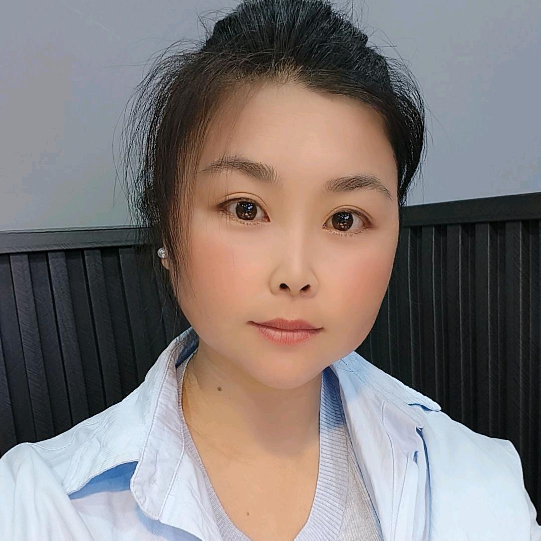 杨六月