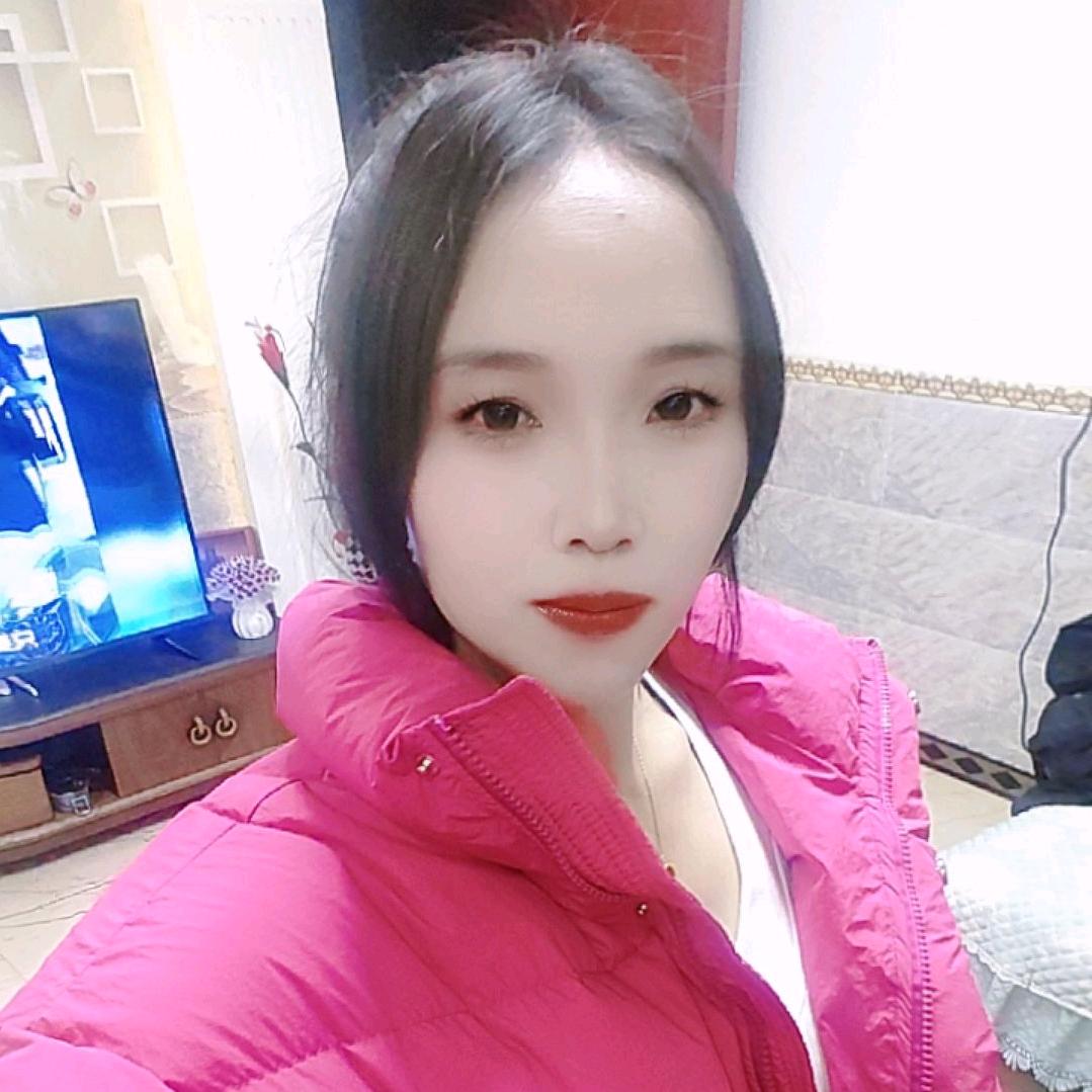 陈陈，每天晚上7，30开直播。