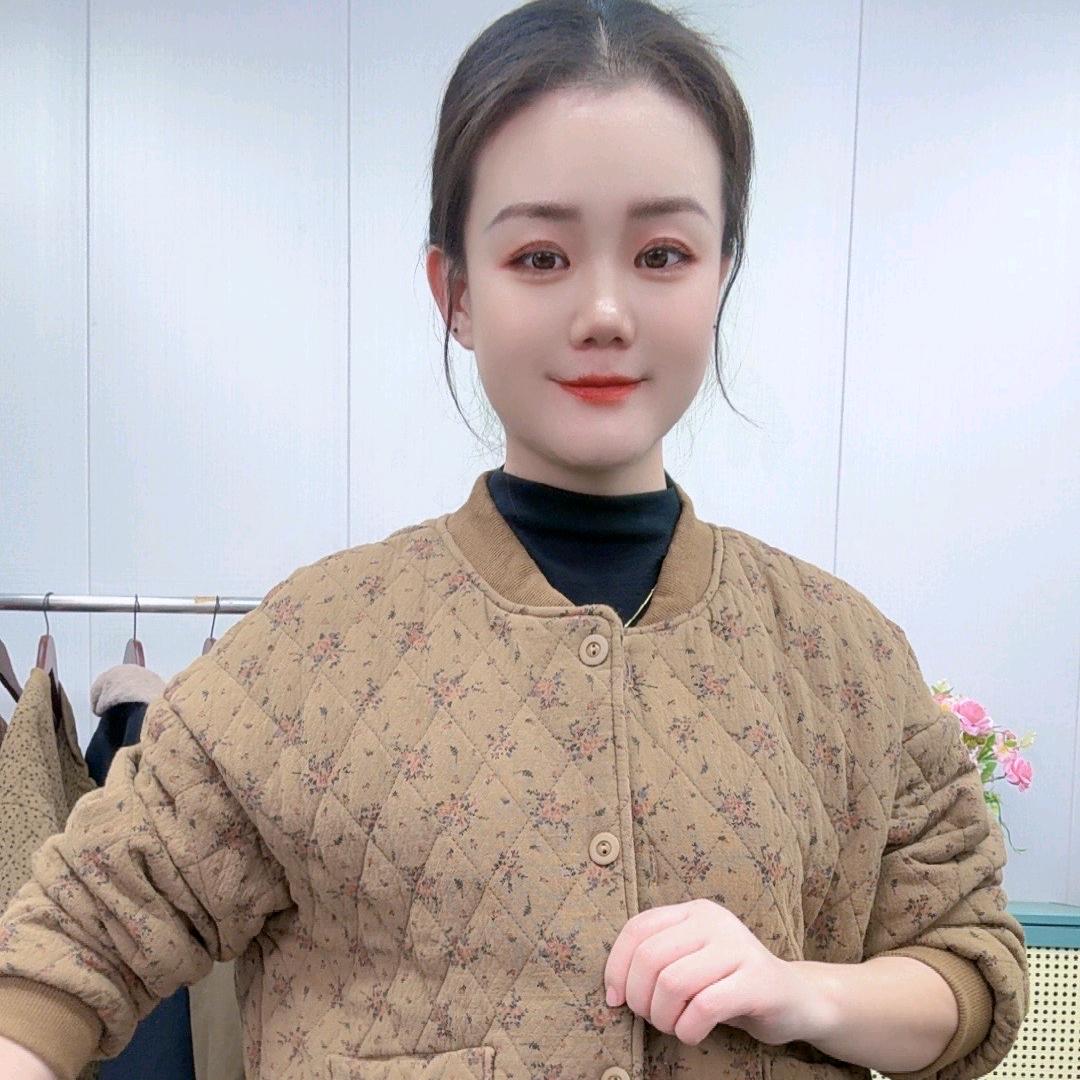 轻时广原创女装