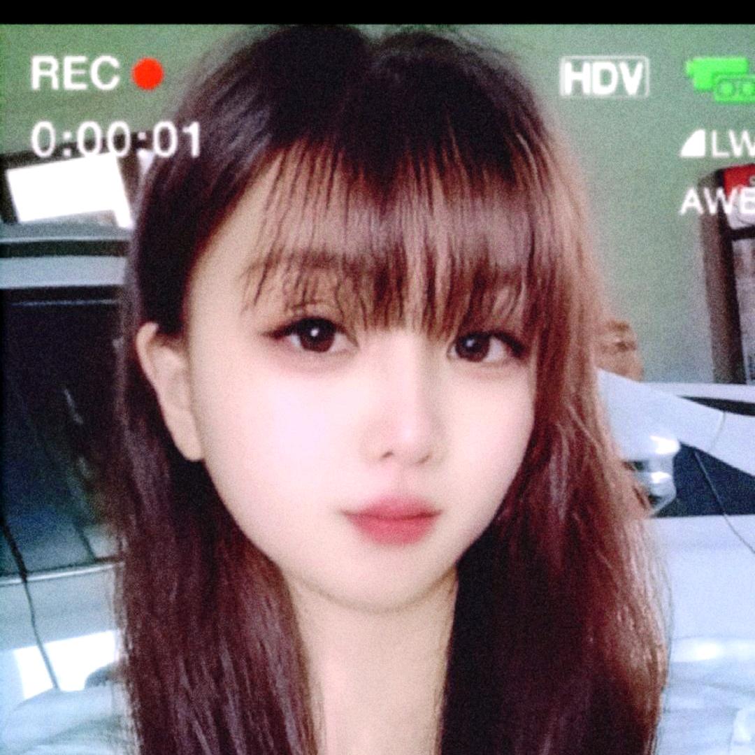 深情只是个笑话