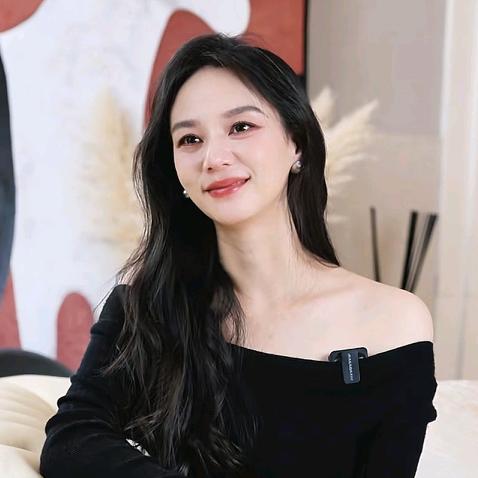 设计师唐琳·精致感穿搭