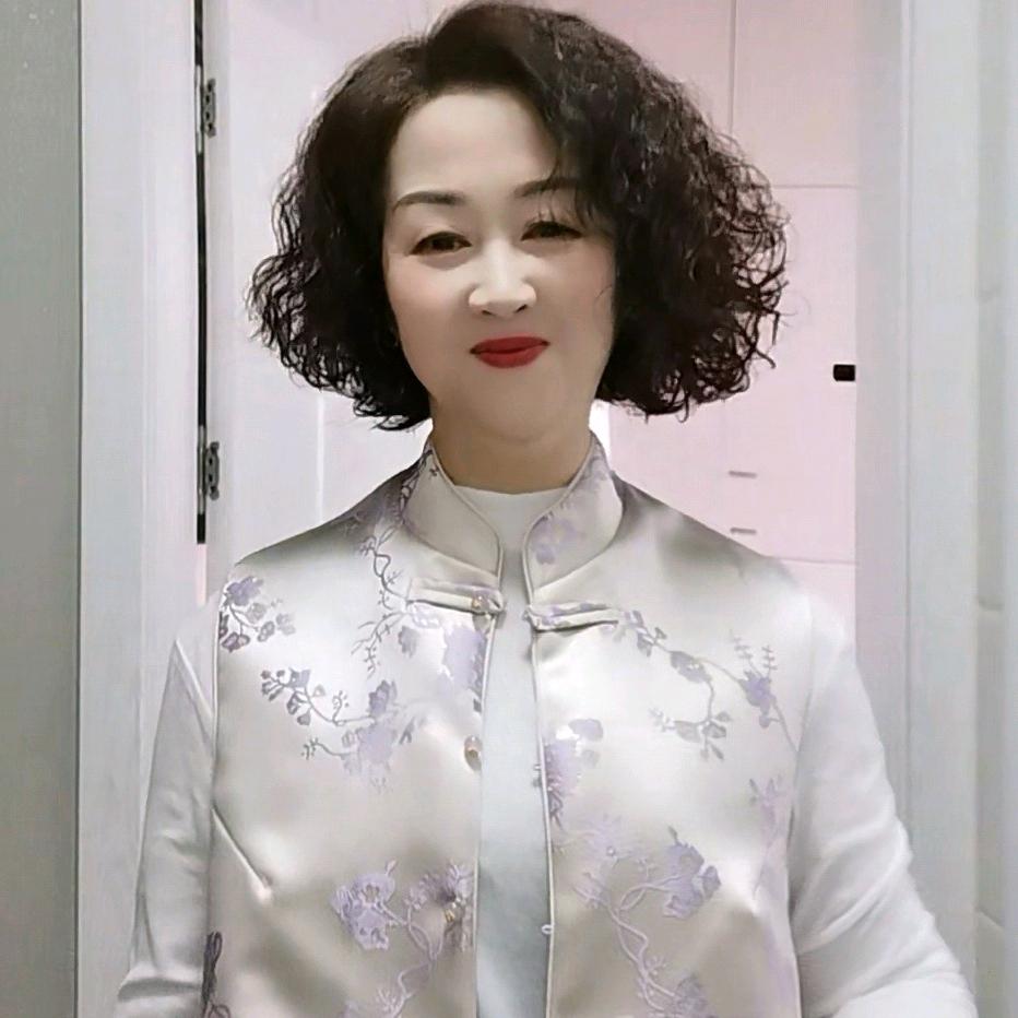 小黄服饰