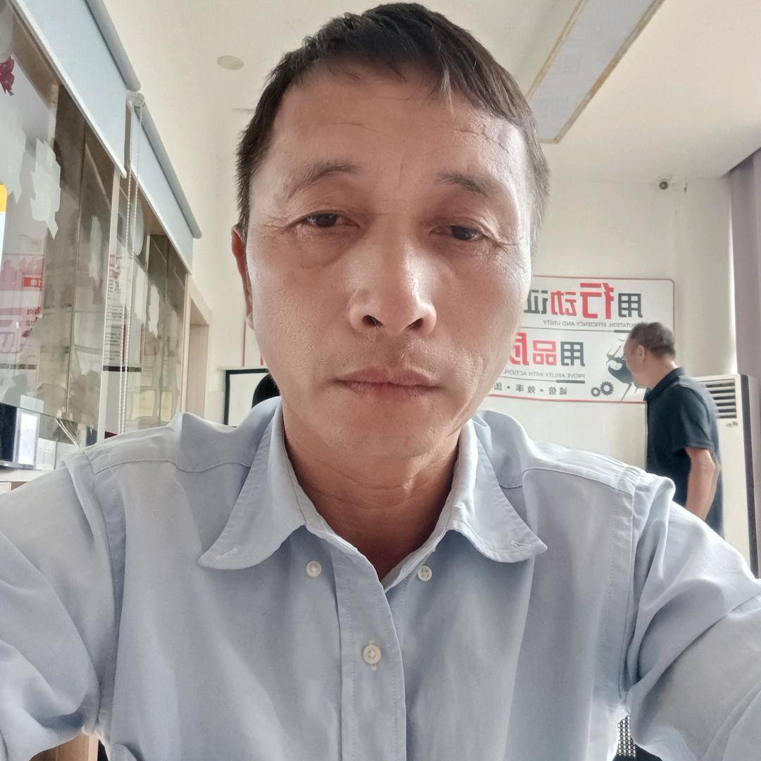 和谐驾校雷教练