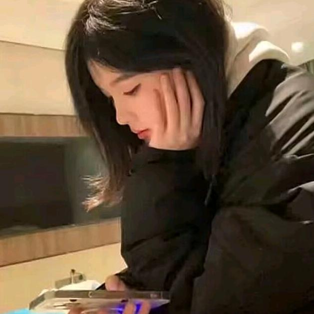 ꒦ິᯅ꒦ິ