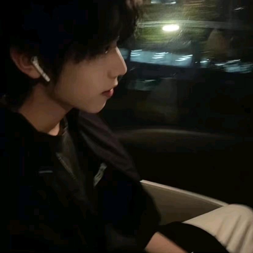 ♡̶不̶碰̶感̶情̶哟