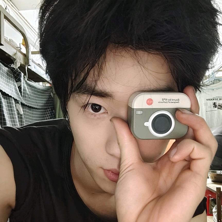 唯源（横店群演的奋斗版）