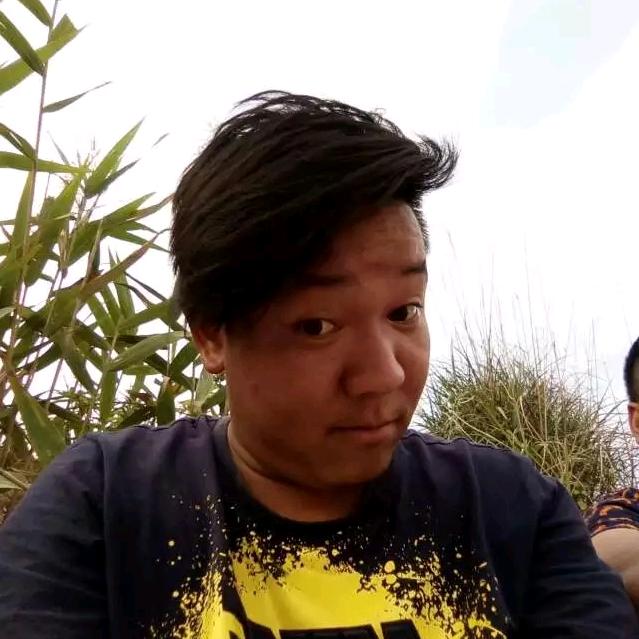 嫩嫩的老男人