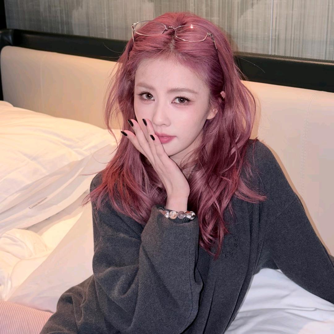 鹿鹿妍🍍⁰⁹²³💙