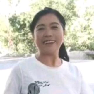 阳光（潘粉香晚上七点半直播）