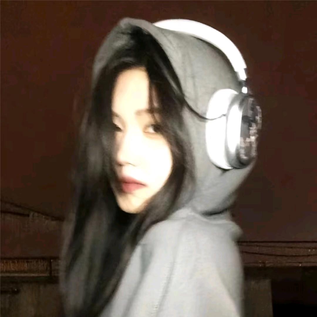 𝓐.猫猫¹²₀₈👑昕昕
