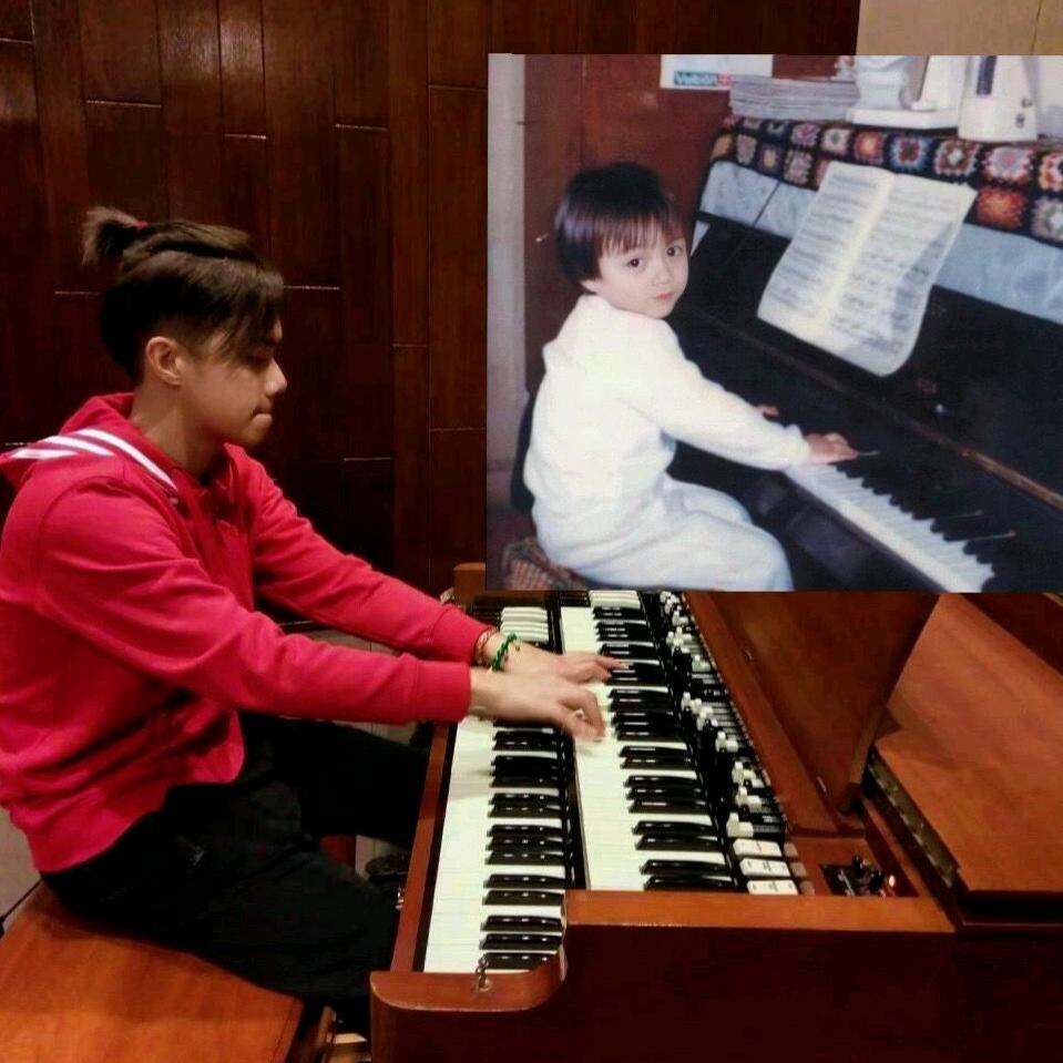 OwingTo（见过允儿2次和hins）