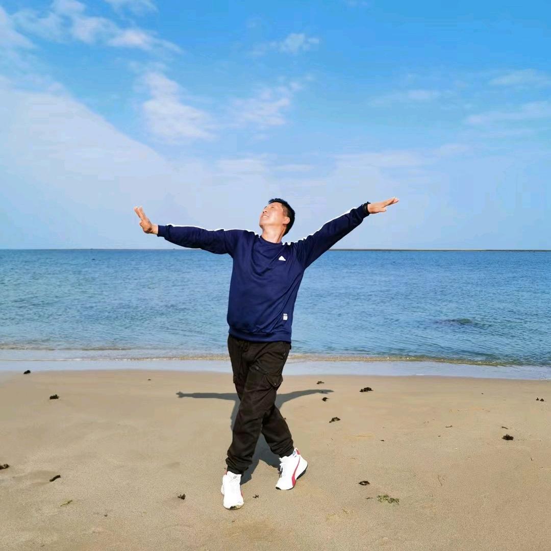 七哥爱跳舞