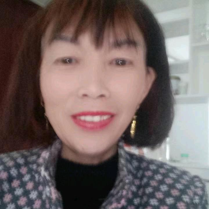 罗大姐好开心