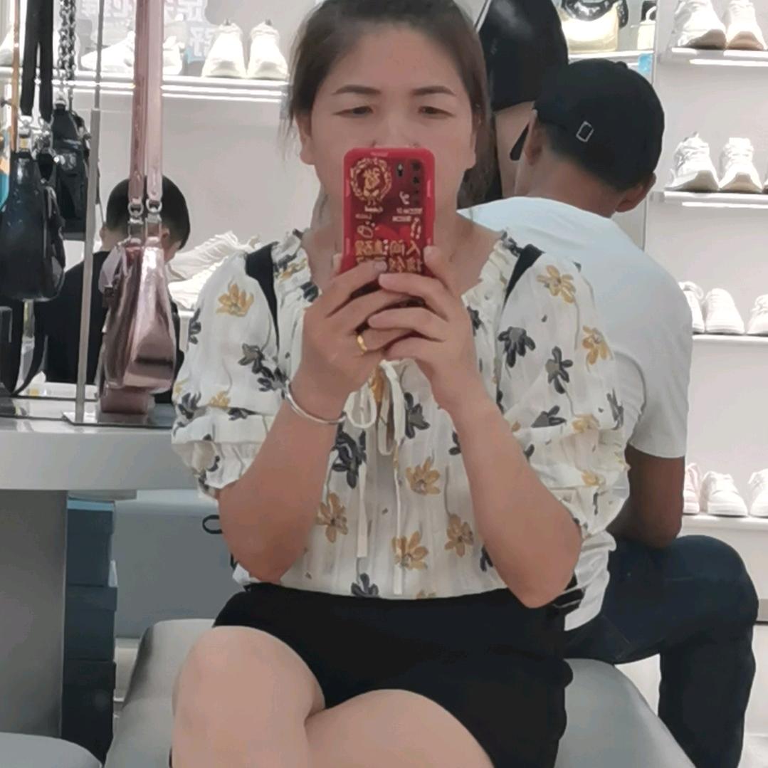 周姐