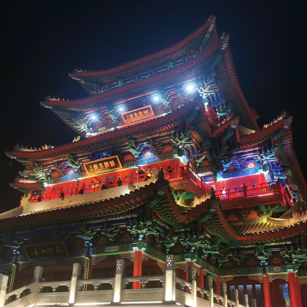 @陌上烟雨