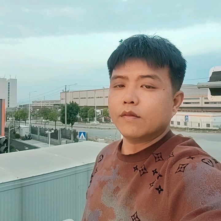 猛踹瘸子那条腿