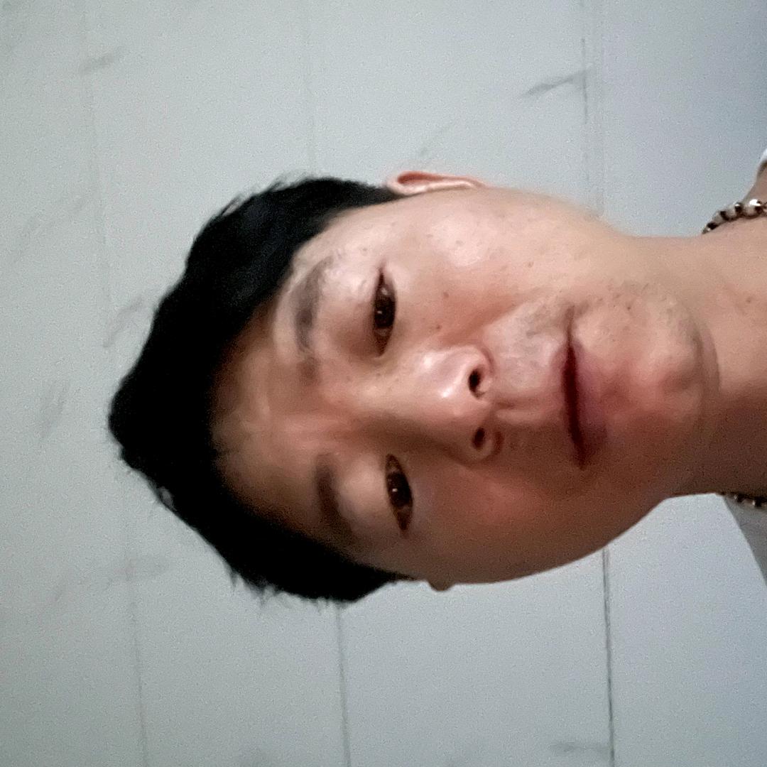 太寒心了心痛又累，心酸，没人爱，没人疼