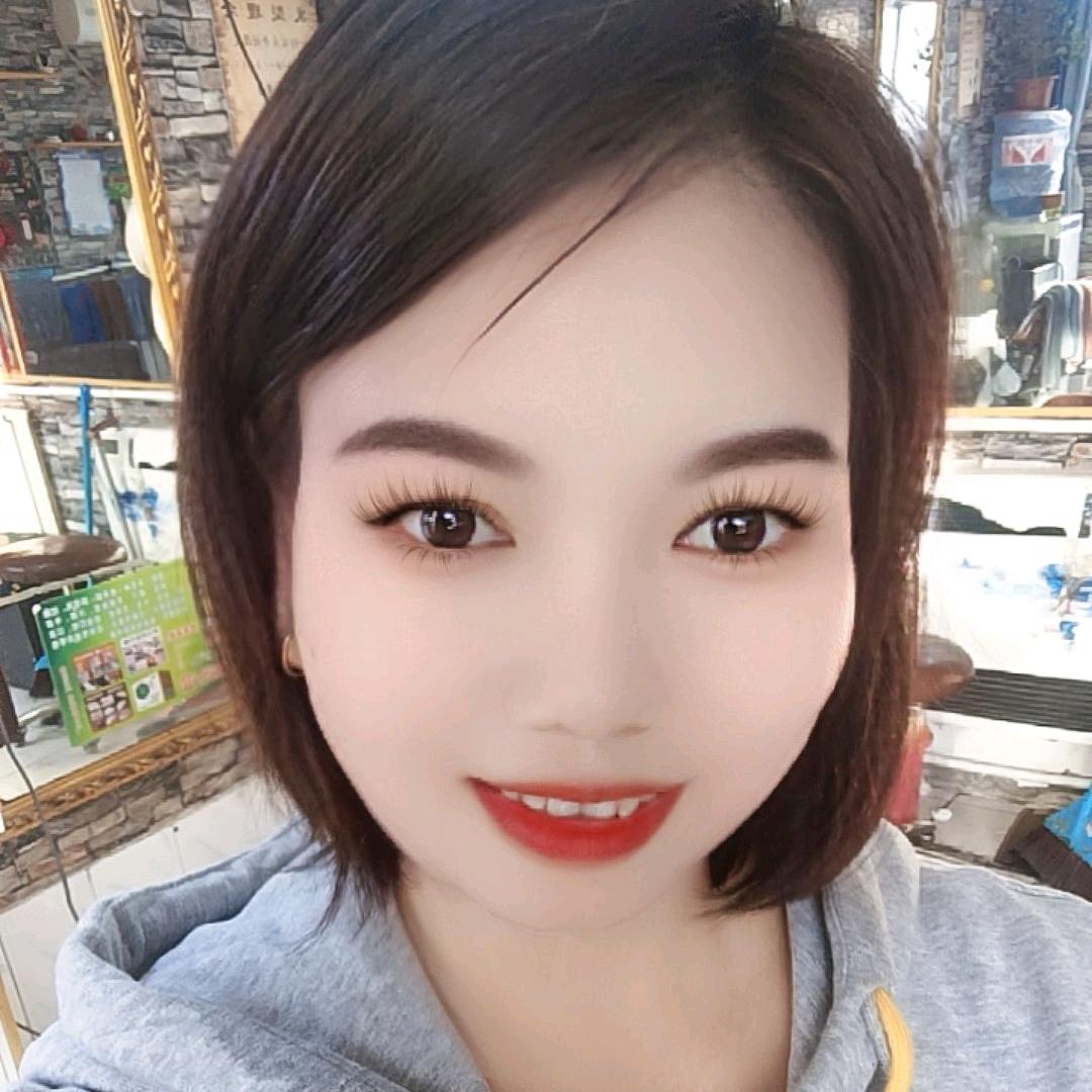 多多美发烫染造型店