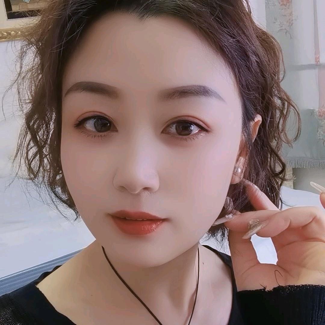 丫头💞（“肉肉”)