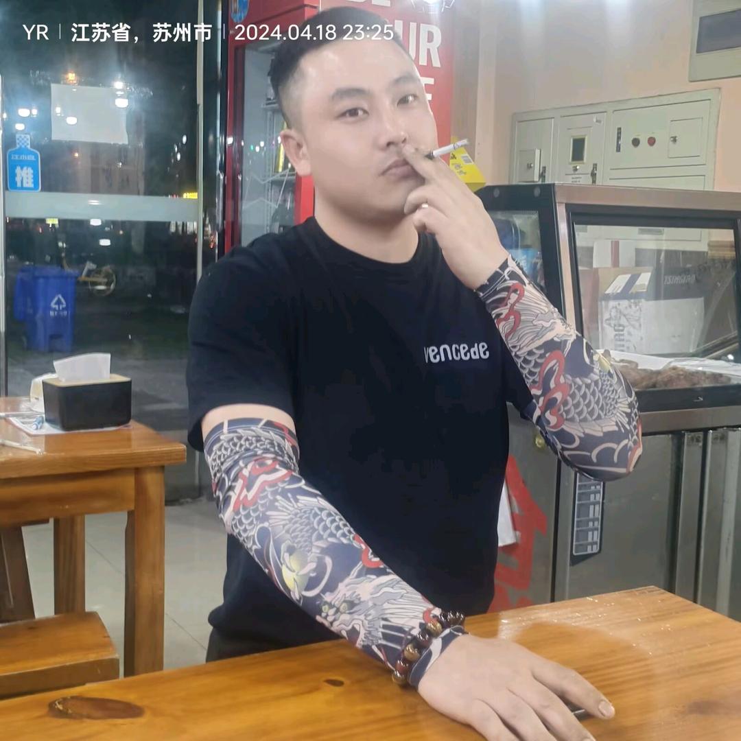 满山猴🐵我腚最红