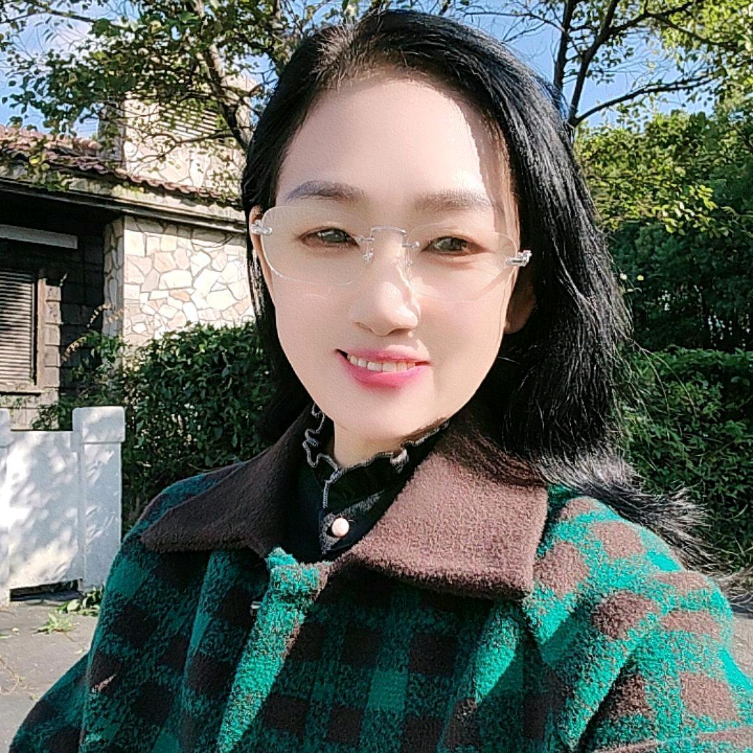彩霞