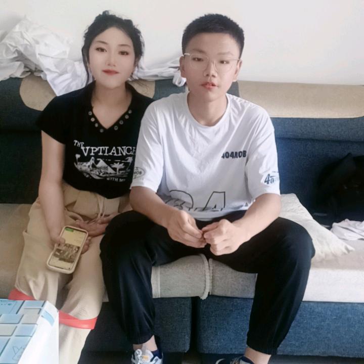 坚强的女人，拒绝私聊