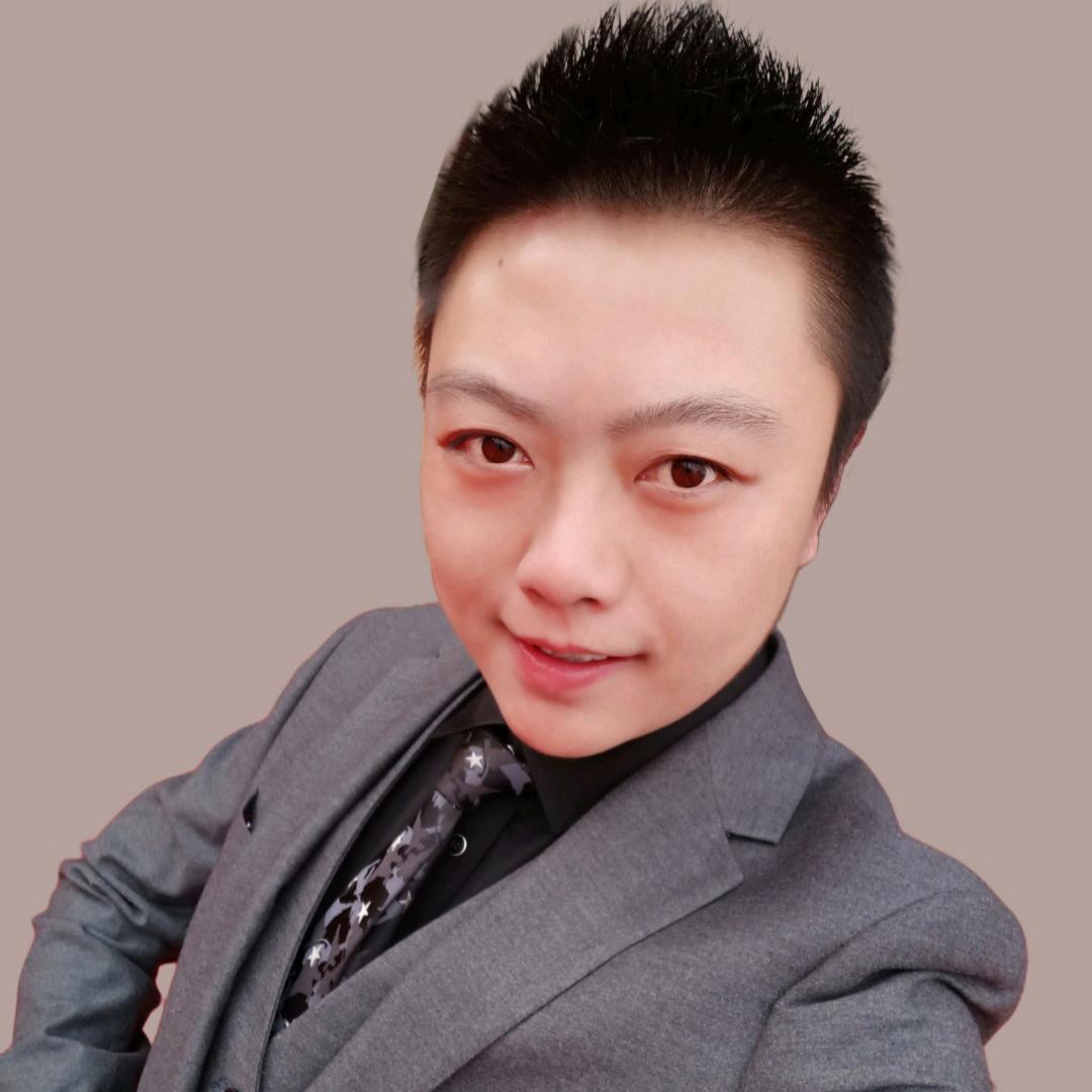 🎤主持人｜陈鹏