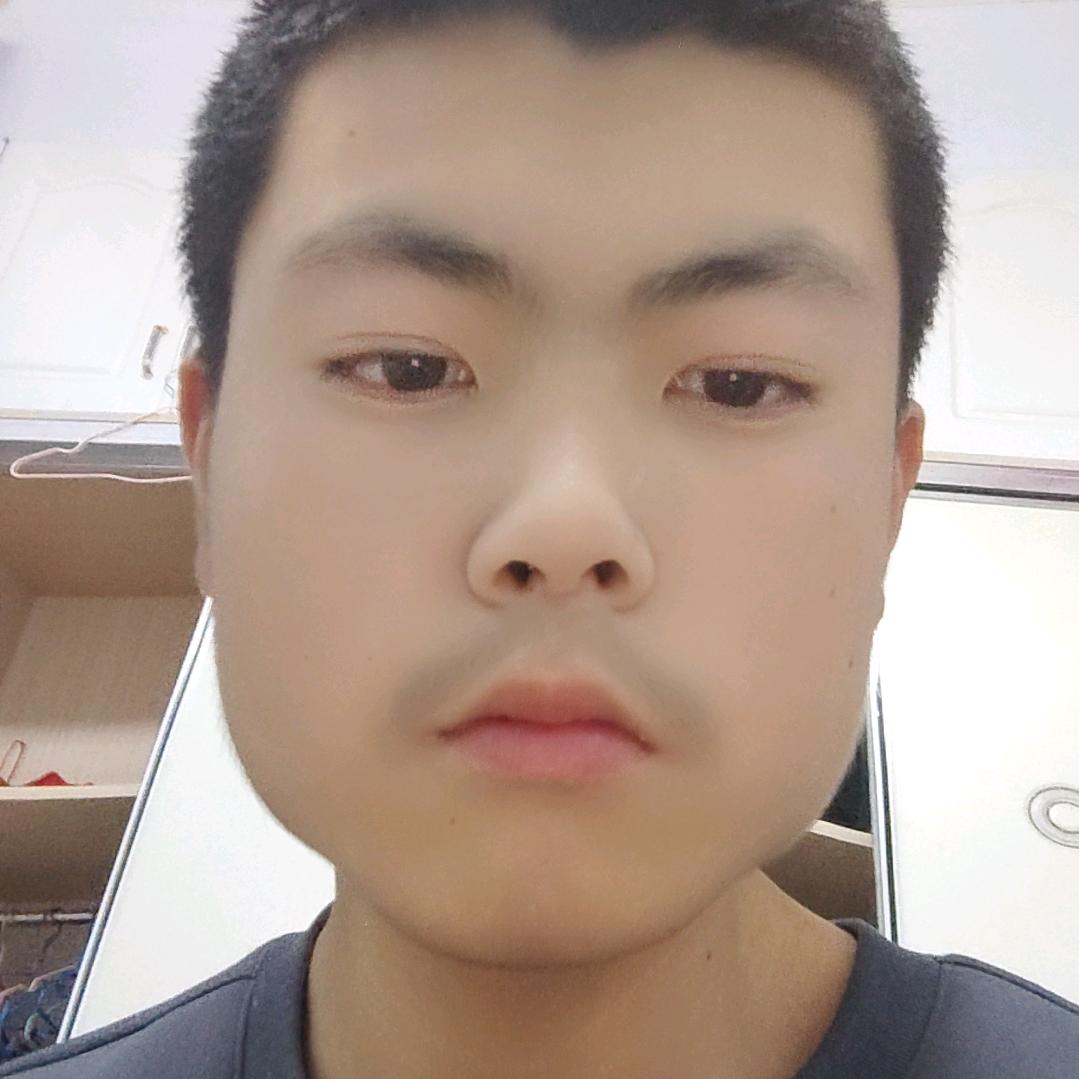 《俊霞军鼓队》杨常顺