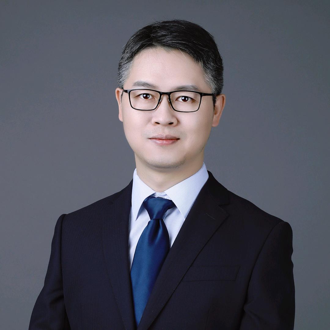 开心的军哥