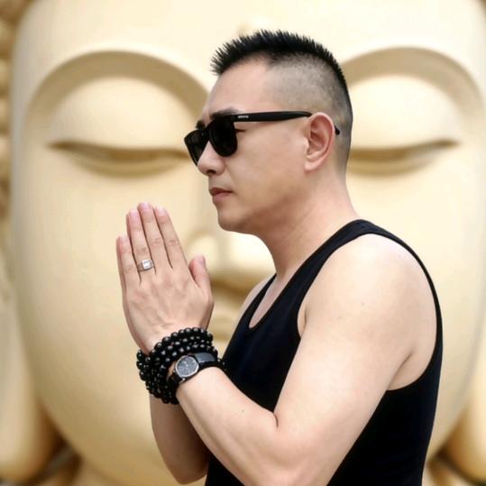 Mr.瞿