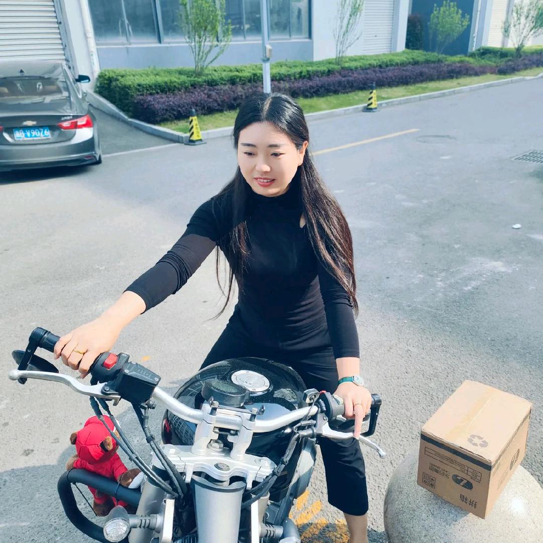 小田田…