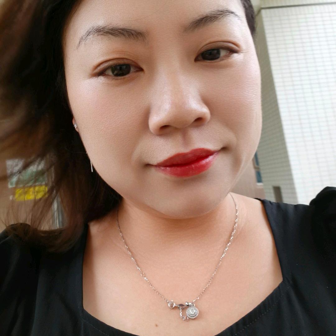 H🤪傻丫头
