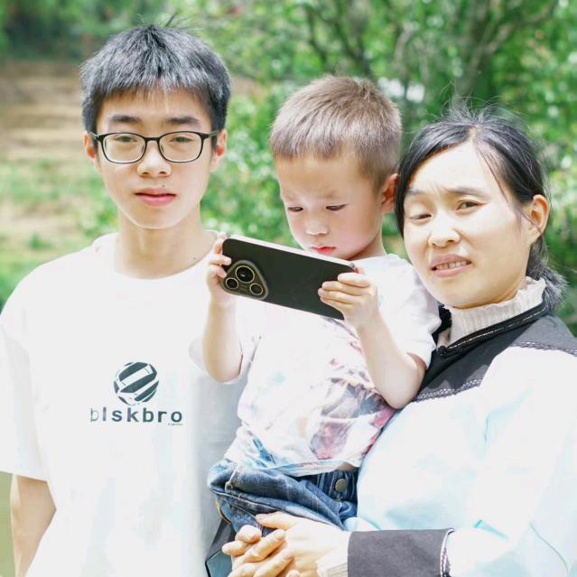 豆豆妈妈在家散养土鸡