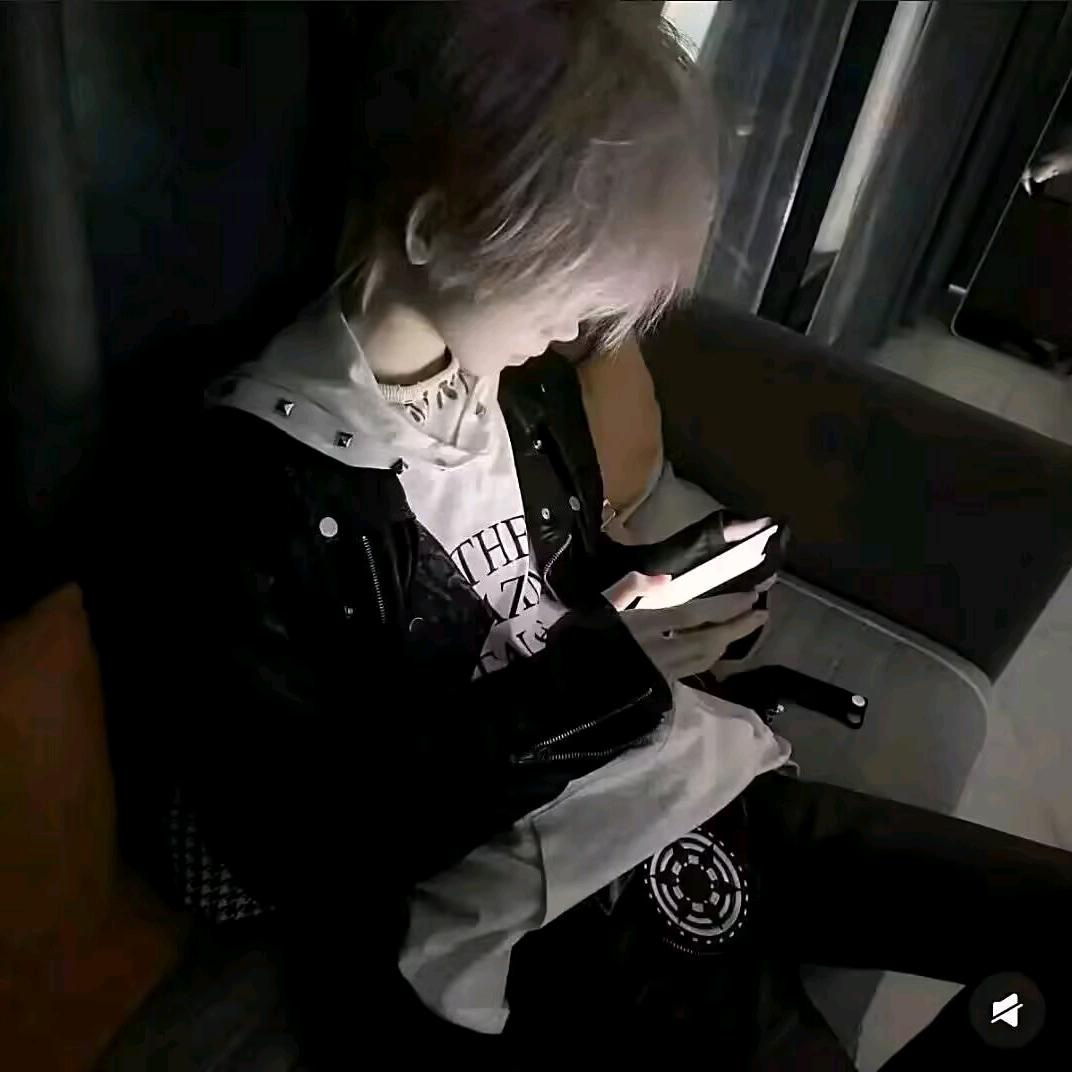 旁觀者.