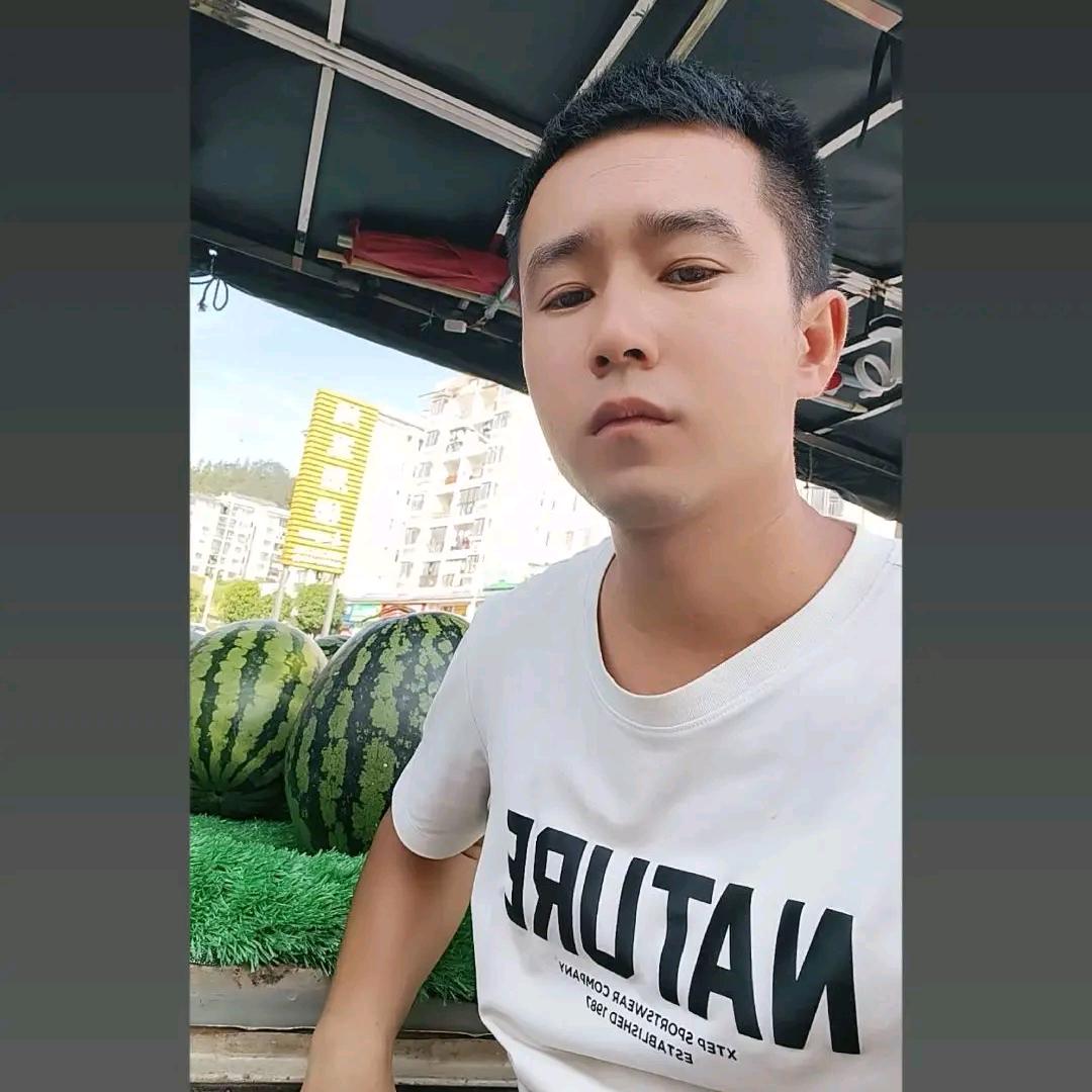 矿泉水