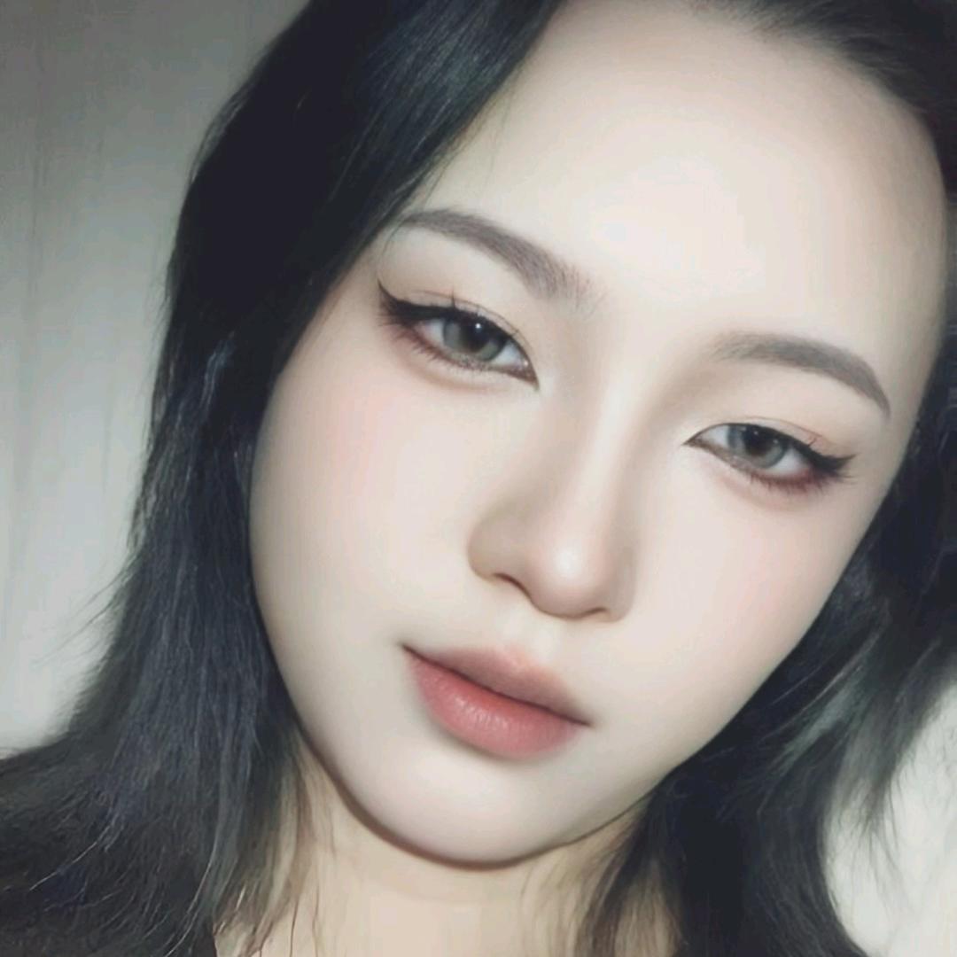 cici丫头片子♥