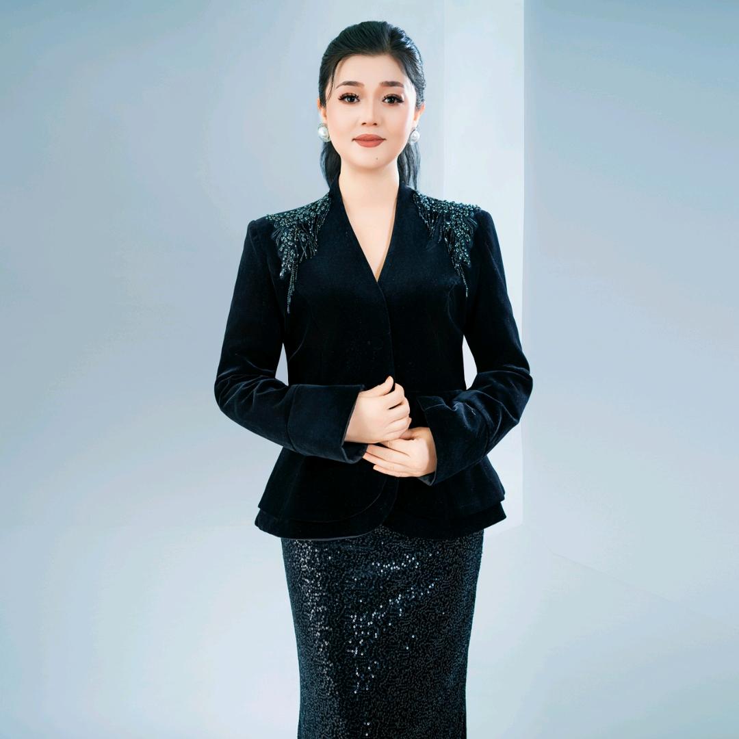 布买日彦女装👗