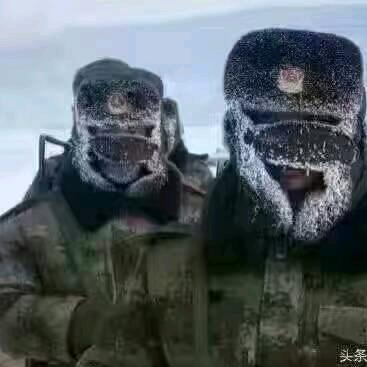 李