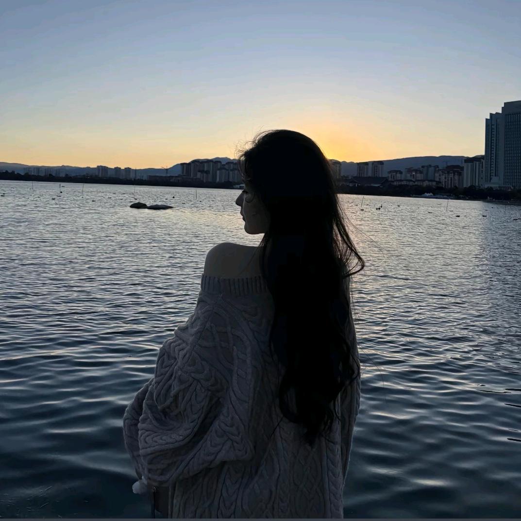 橘洛。