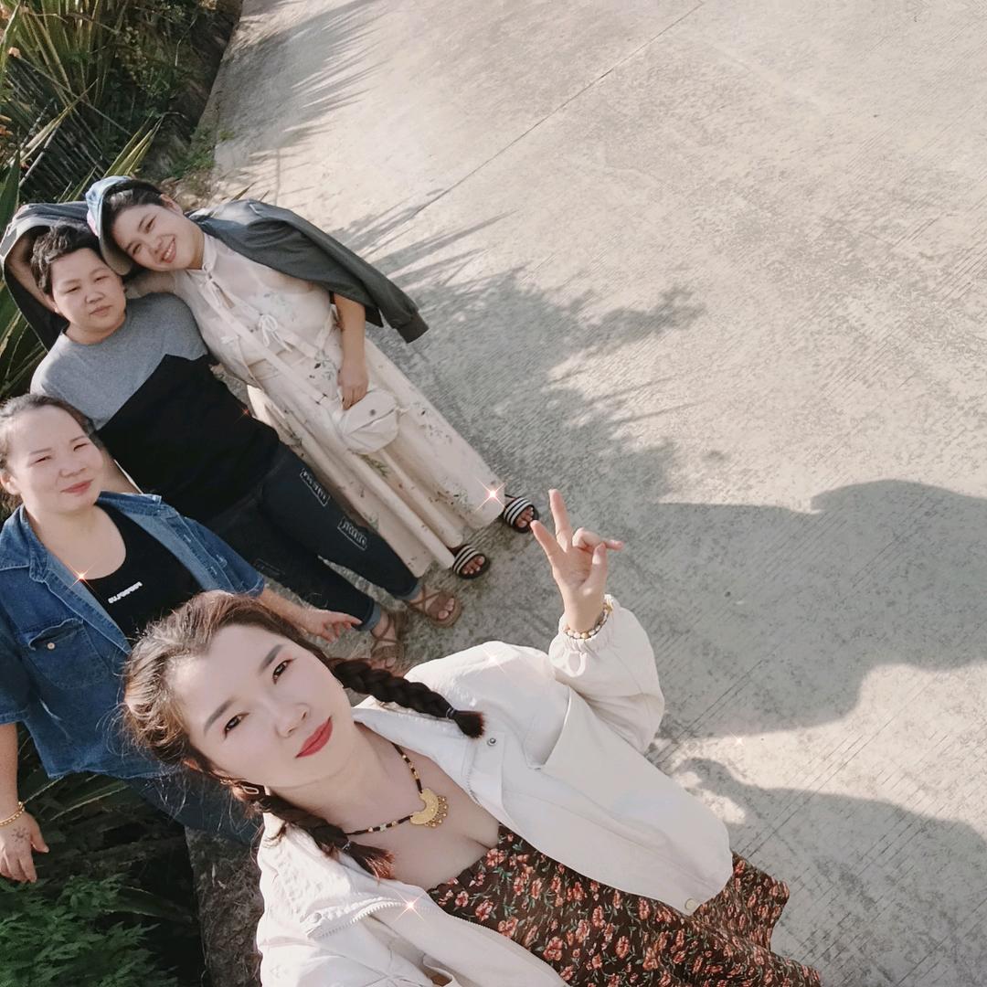 : ʺ̤ ◡̈ 多喜樂 ◡̈ 🌸 ᥫᩣ