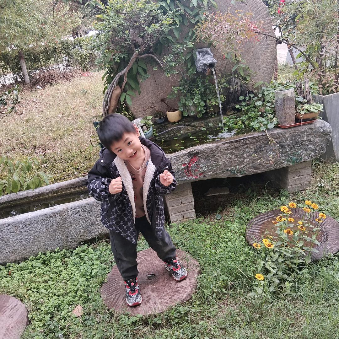 二哥小勇